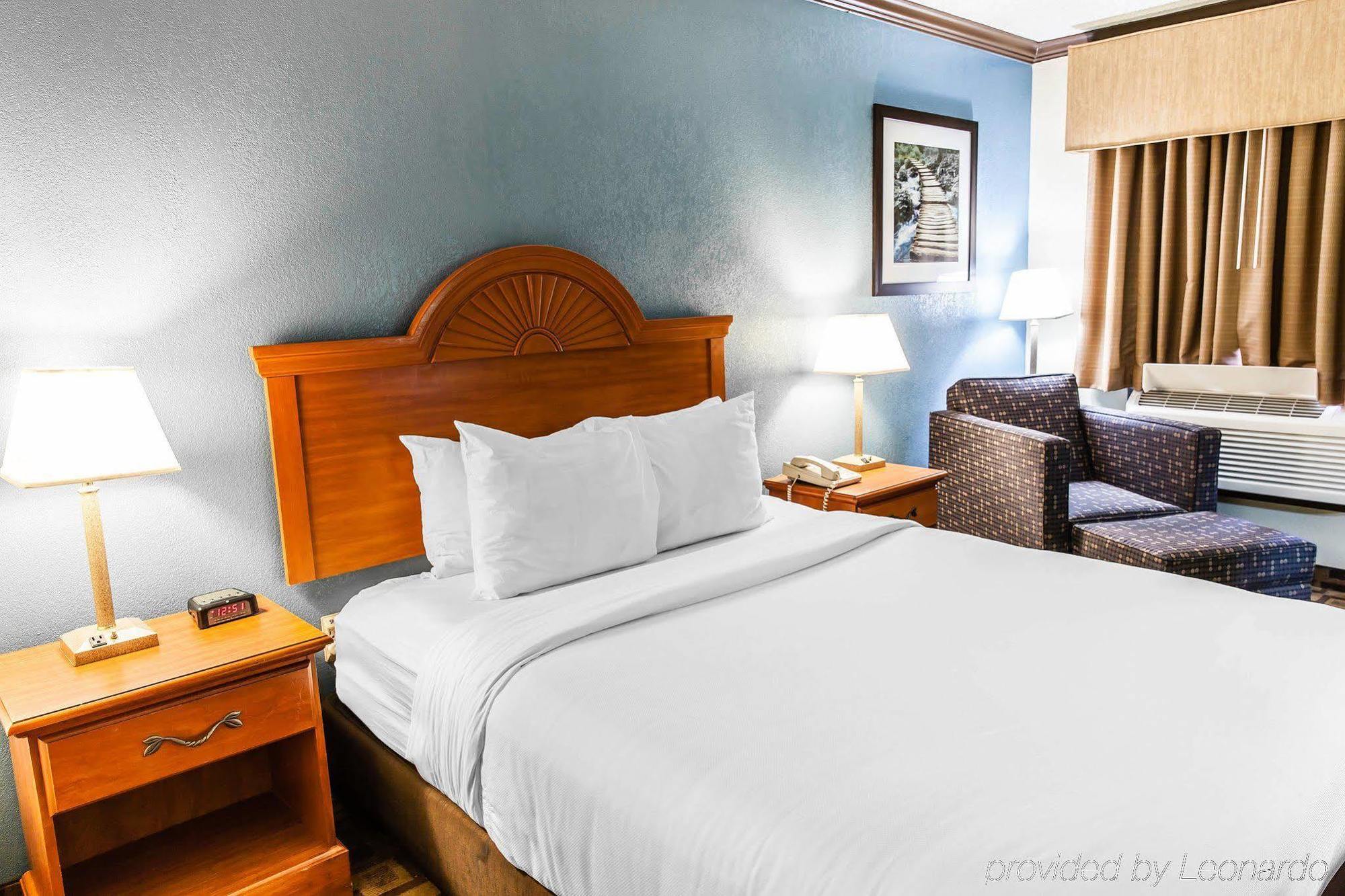 Comfort & Hotel Quakertown